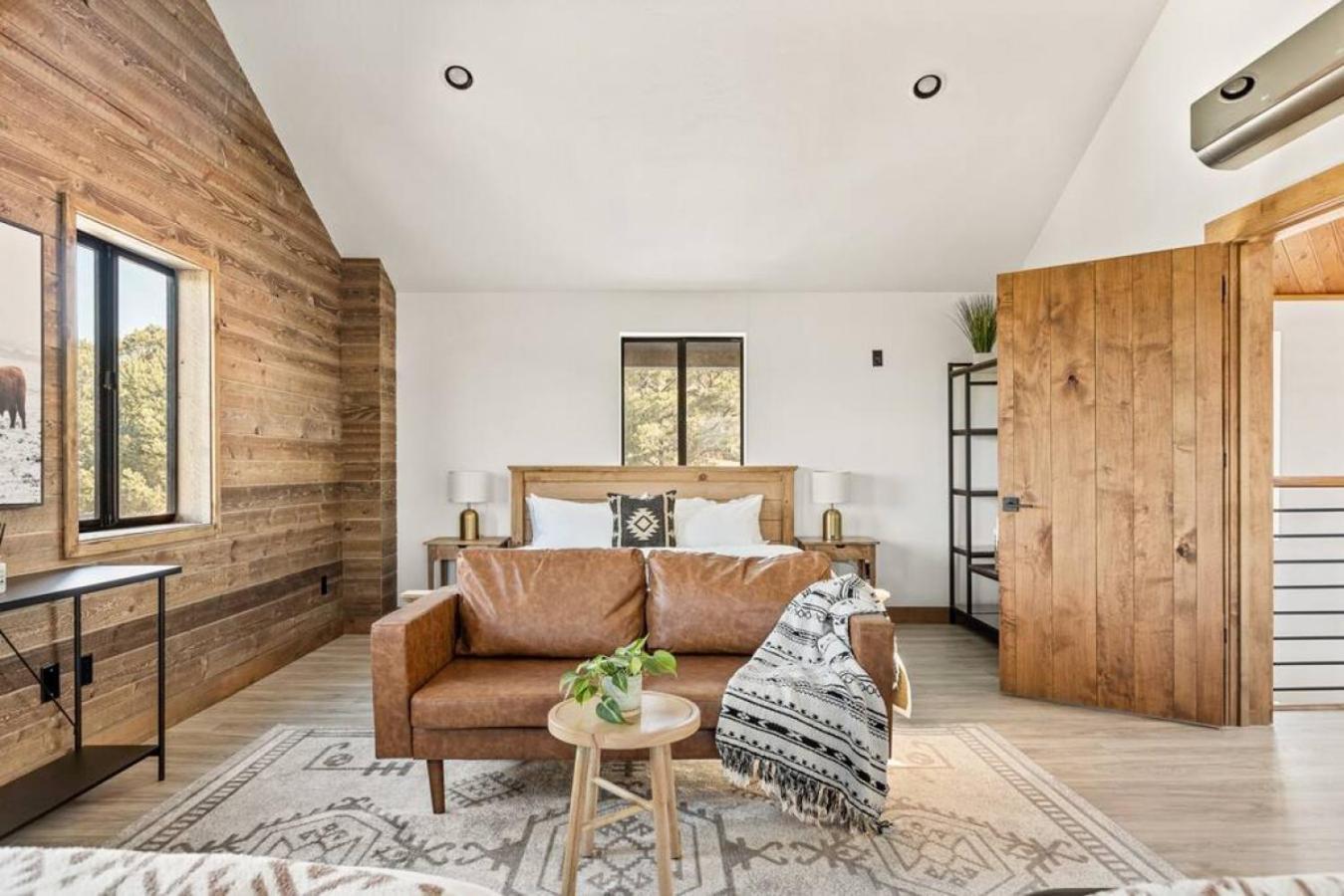 Steel Pine Lodge A Rustic Mountain Retreat Views Baldwin Lake Luaran gambar