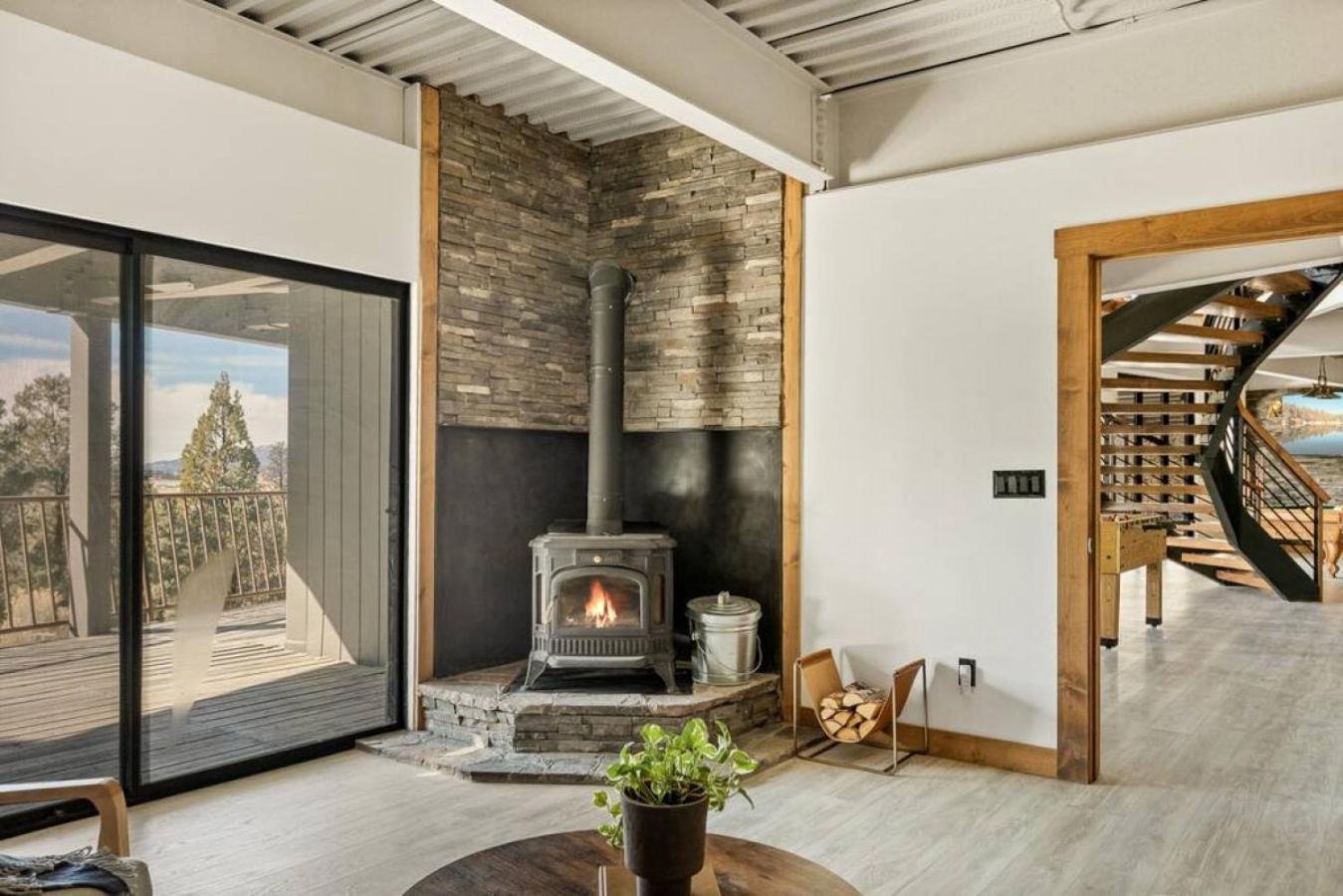 Steel Pine Lodge A Rustic Mountain Retreat Views Baldwin Lake Luaran gambar
